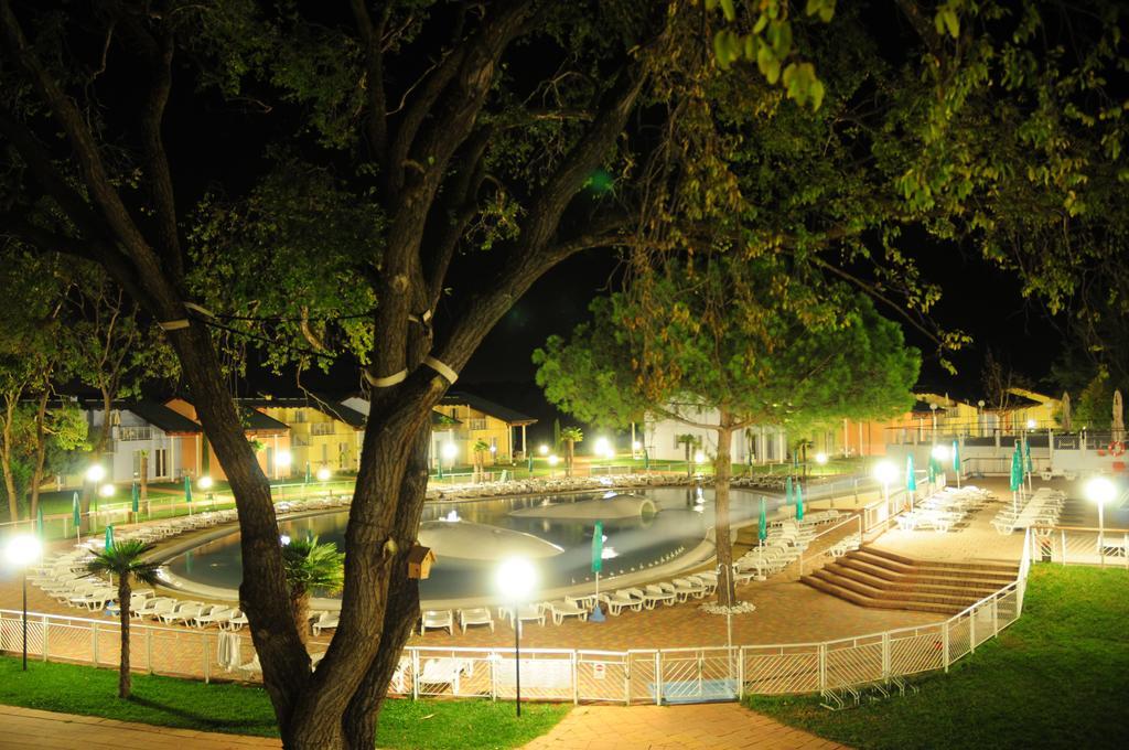 Club Village & Hotel Spiaggia Romea Lido di Volano Exterior foto